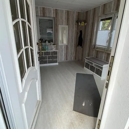 Semi-detached Near Apartment